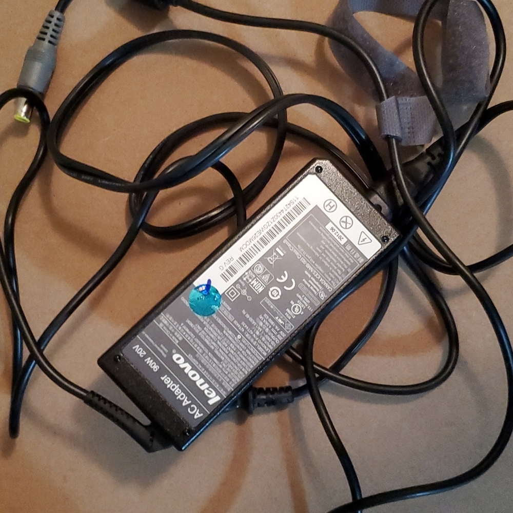 Lenovo ThinkPad Laptop Charger‎ 90w 20v
